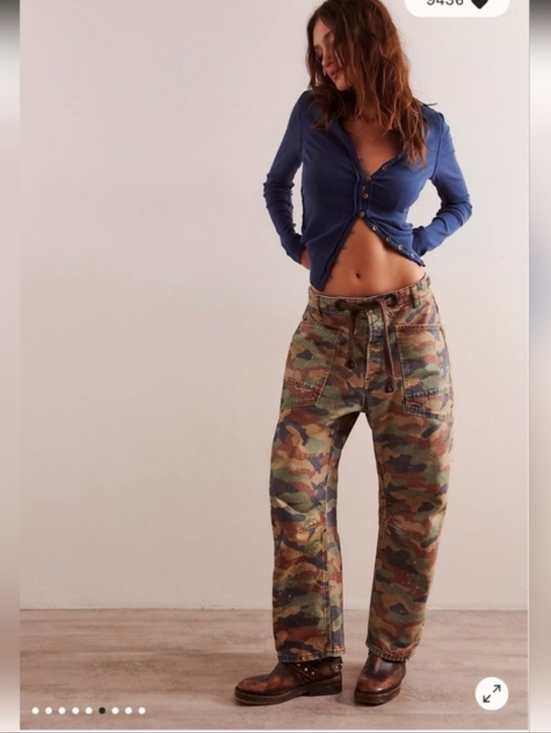 Free People Denim - NWOT We The Free Moxie Printed Low-Slung Barrel Jeans
